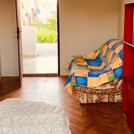 Garden View Guestroom ポドゴリツァ エクステリア 写真