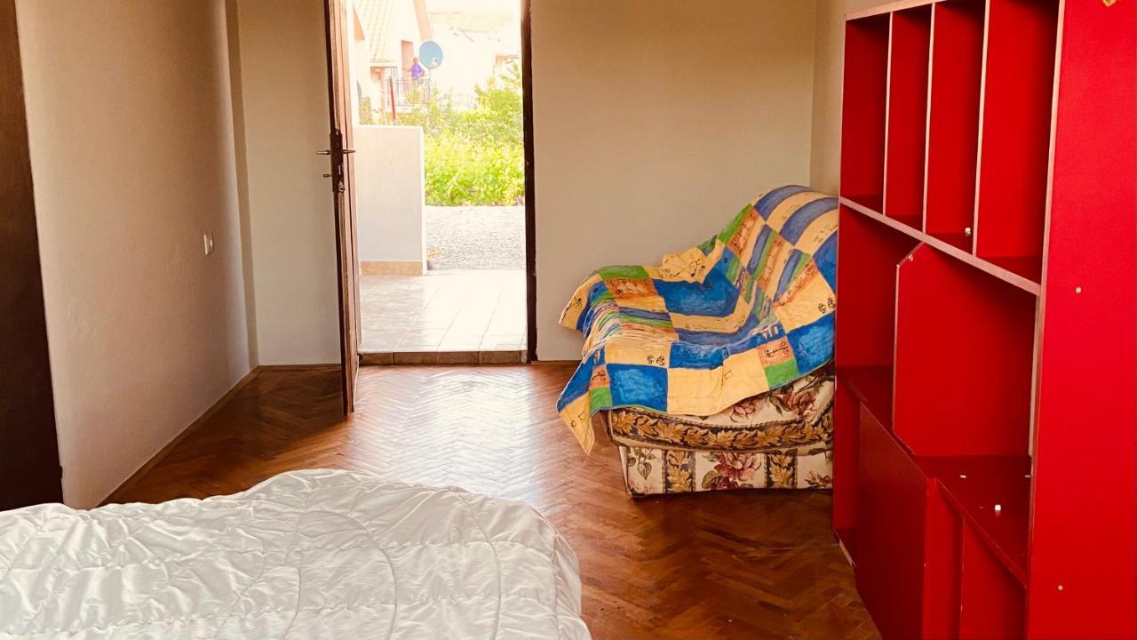 Garden View Guestroom ポドゴリツァ エクステリア 写真